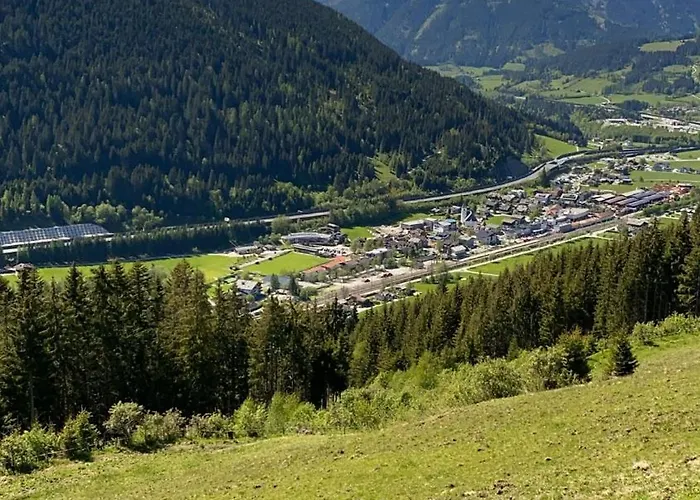 Elisabeth アパート エーベン・イム・ポンガウ